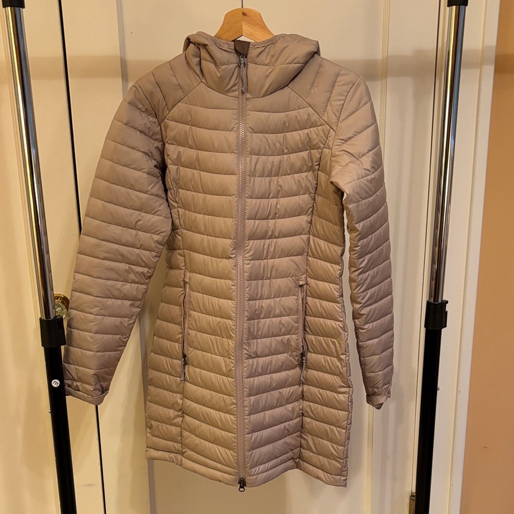 Columbia Women's Beige Hooded Puffer Jacket